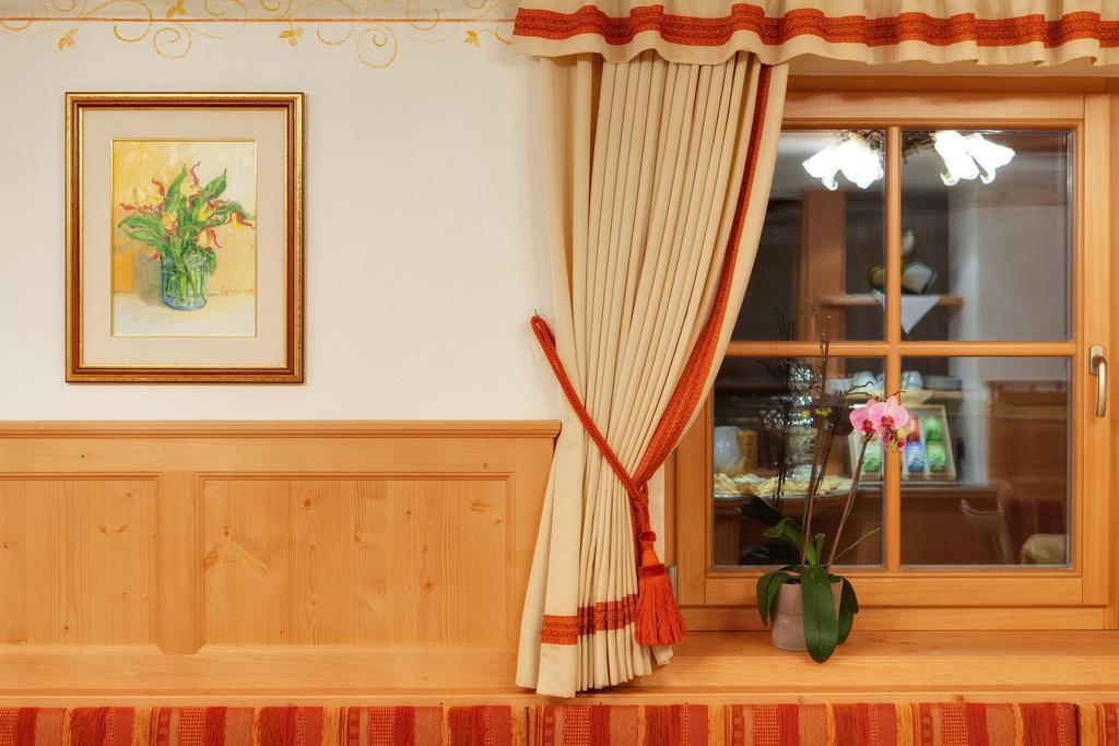 Residence Forcelles Сан-Кассиано Экстерьер фото