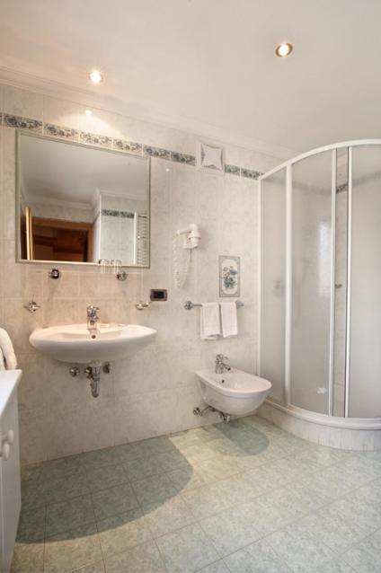 Residence Forcelles Сан-Кассиано Экстерьер фото