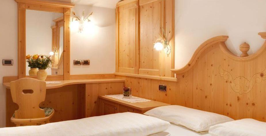 Residence Forcelles Сан-Кассиано Экстерьер фото